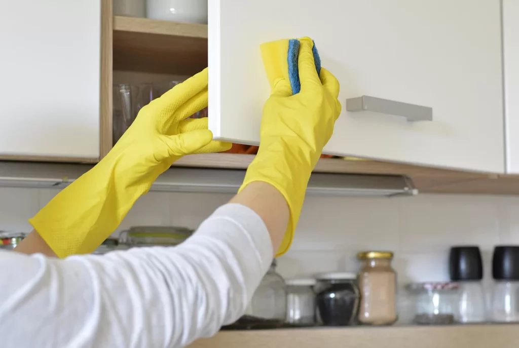how to clean sticky grease off kitchen cabinets