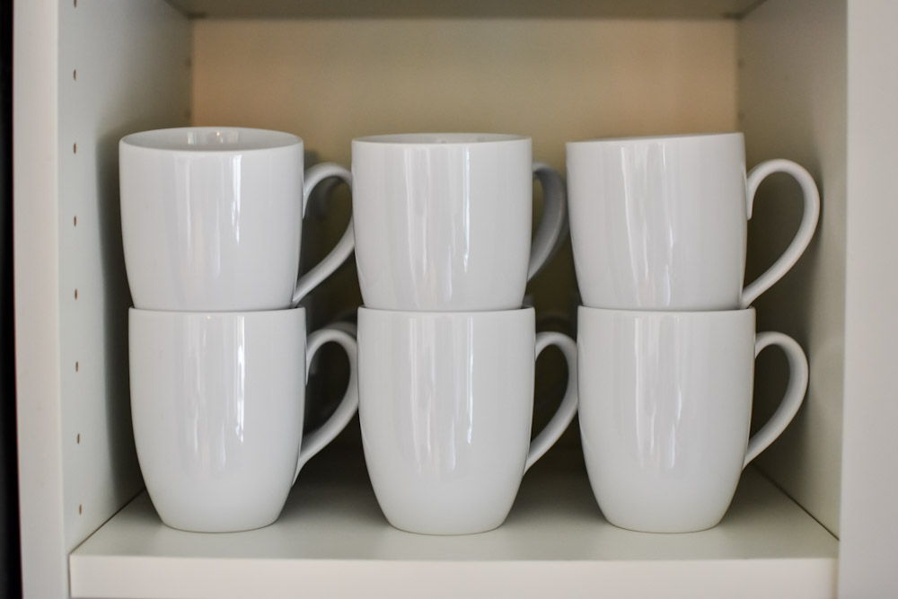 coffee mug organization and storage
